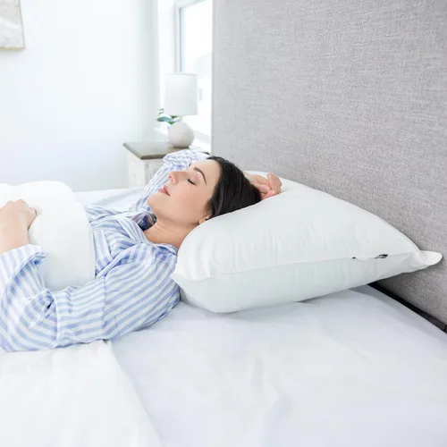 Vista 2 de Pillowtex Almohada de plumón y plumas de pato blanco triple núcleo tamaño estándar