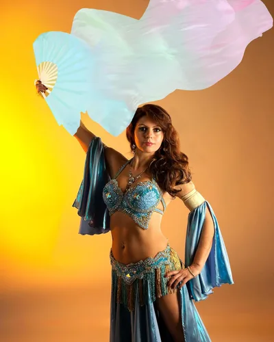 Vista 7 de Thyle 4 pares de velos de seda artificial de 1.8 M para mujeres, fanáticos de danza del vientre, abanicos de bambú largos nacionales