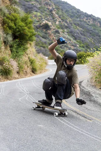 Vista 7 de Fireball Dragon Skateboard Hardware Kit Negro – Juego de tornillos de montaje y tuercas para Longboard Skateboard & Cruiser – Tornillos de montaje