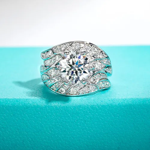 Vista 2 de Moissanite Angel Wing Rings Eternity Ring Engagement Ring D Color VVS1 Sterling Silver Wedding Band Rings Feather Ring for Women with Certificate
