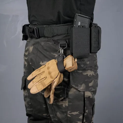Vista 6 de Mosquetones tácticos de nailon con clip de engranaje de 2 pulgadas, soporte para cinturón táctico, llaveros militares, anillo de utilidad para EDC